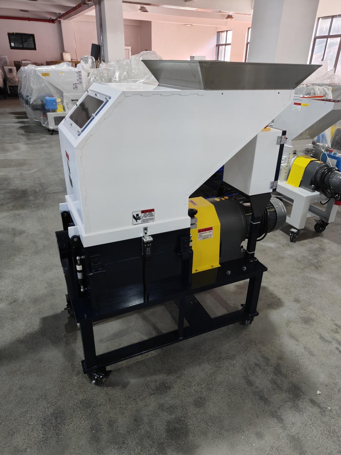 Slow Speed Crusher PN1-CH 4HP